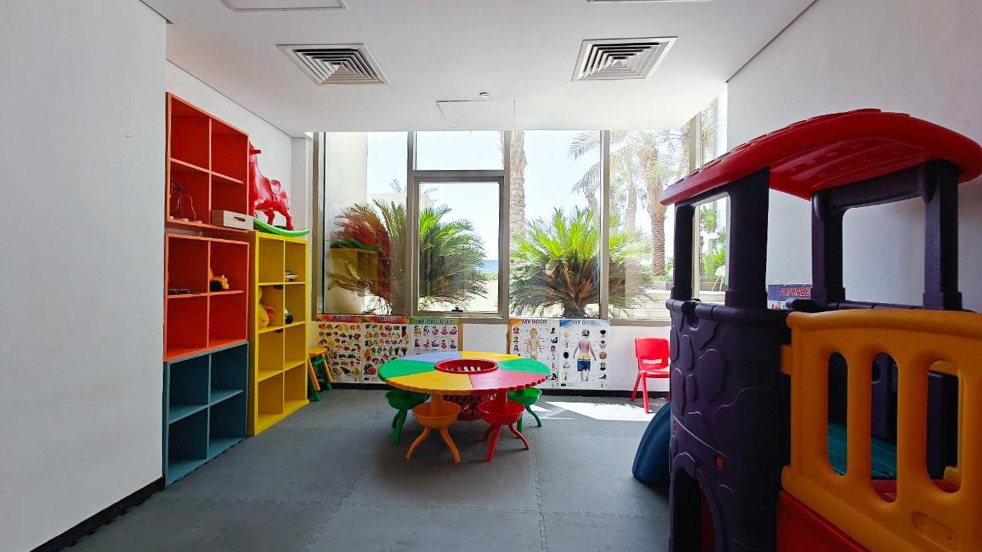 Hidden Jewel In Jabal Ali That Sleeps 2 Apartment *